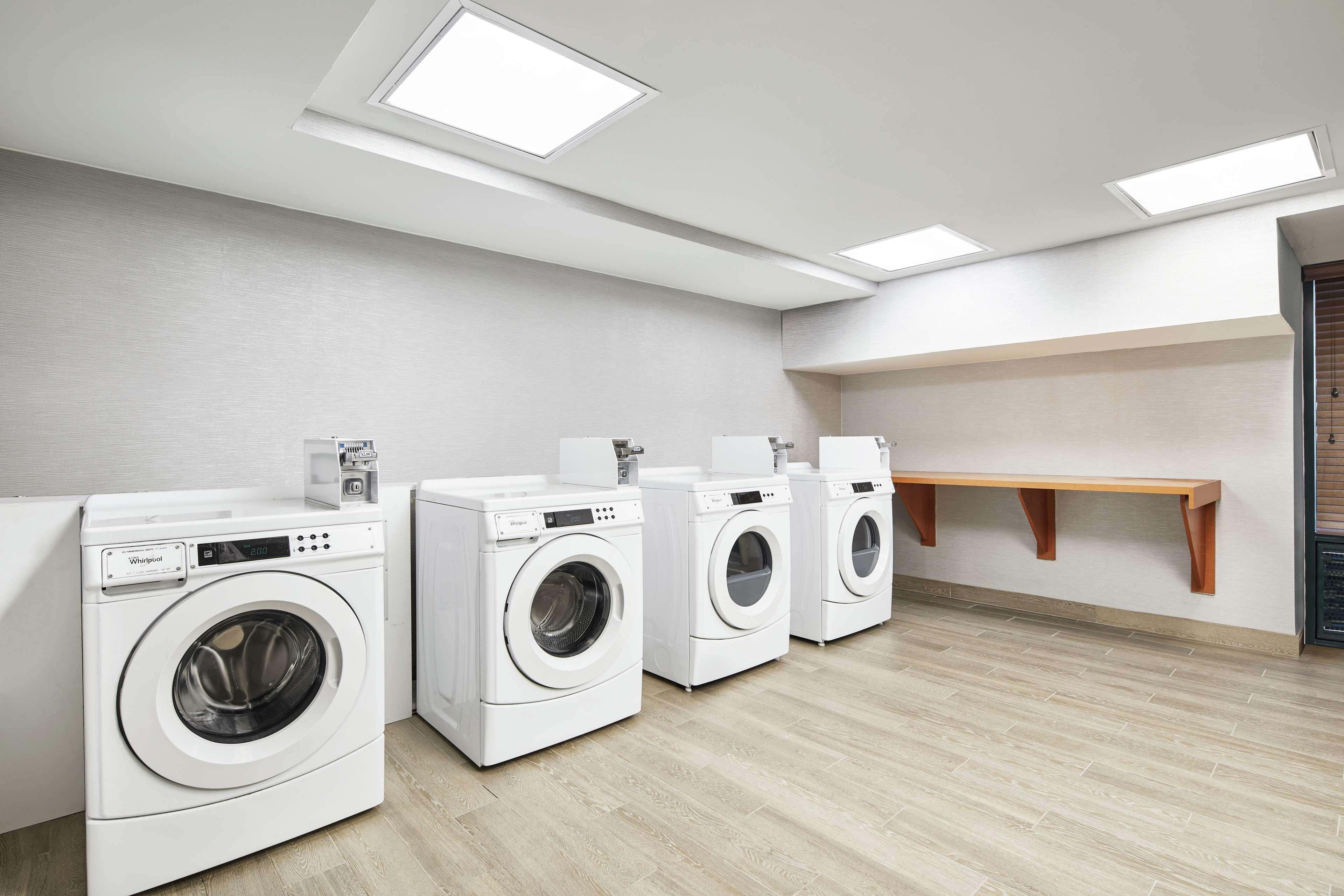 Homewood Suites By Hilton Columbus Extérieur photo
